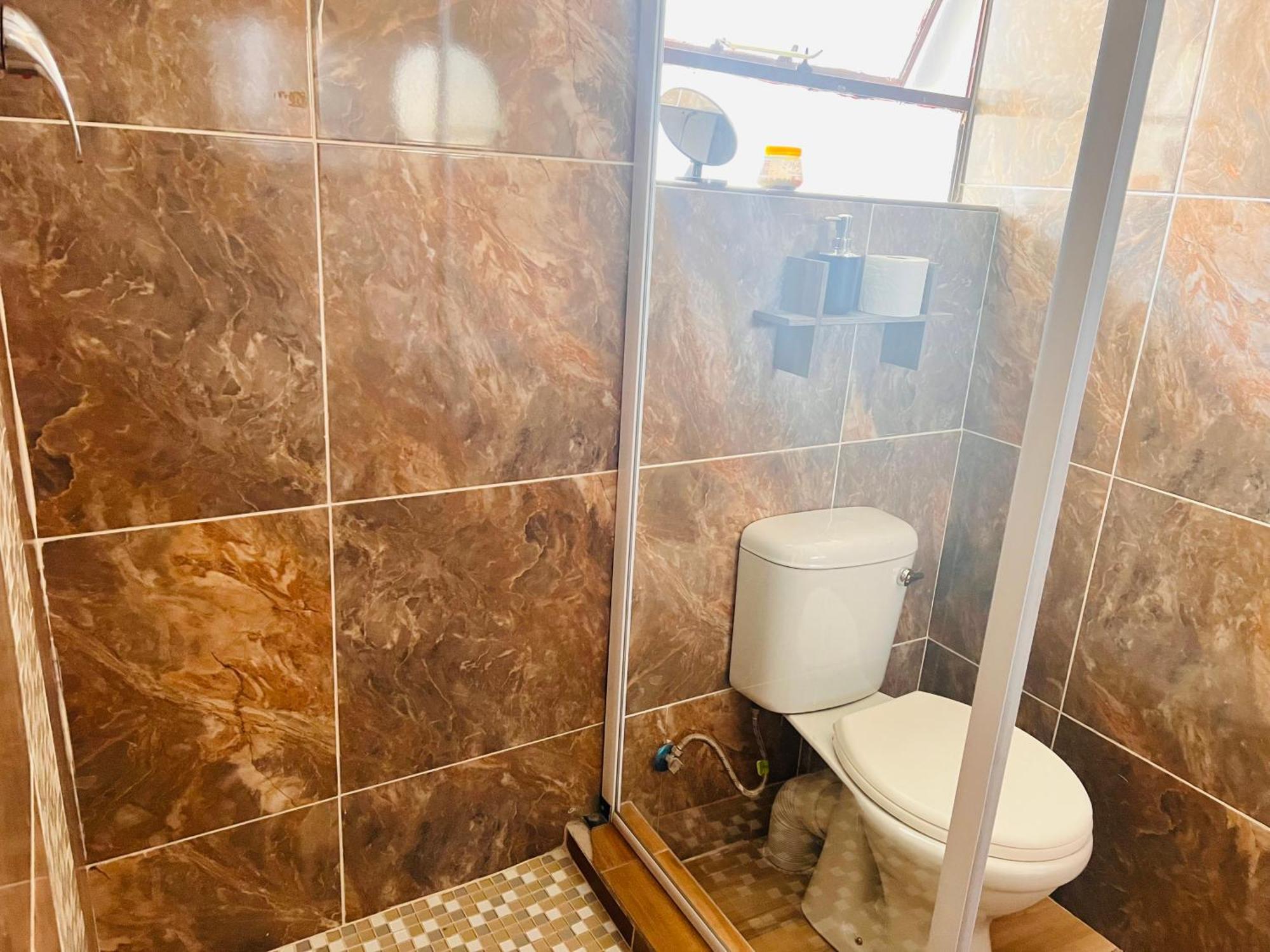Mphatlalatsane Bnb Maseru Exterior photo